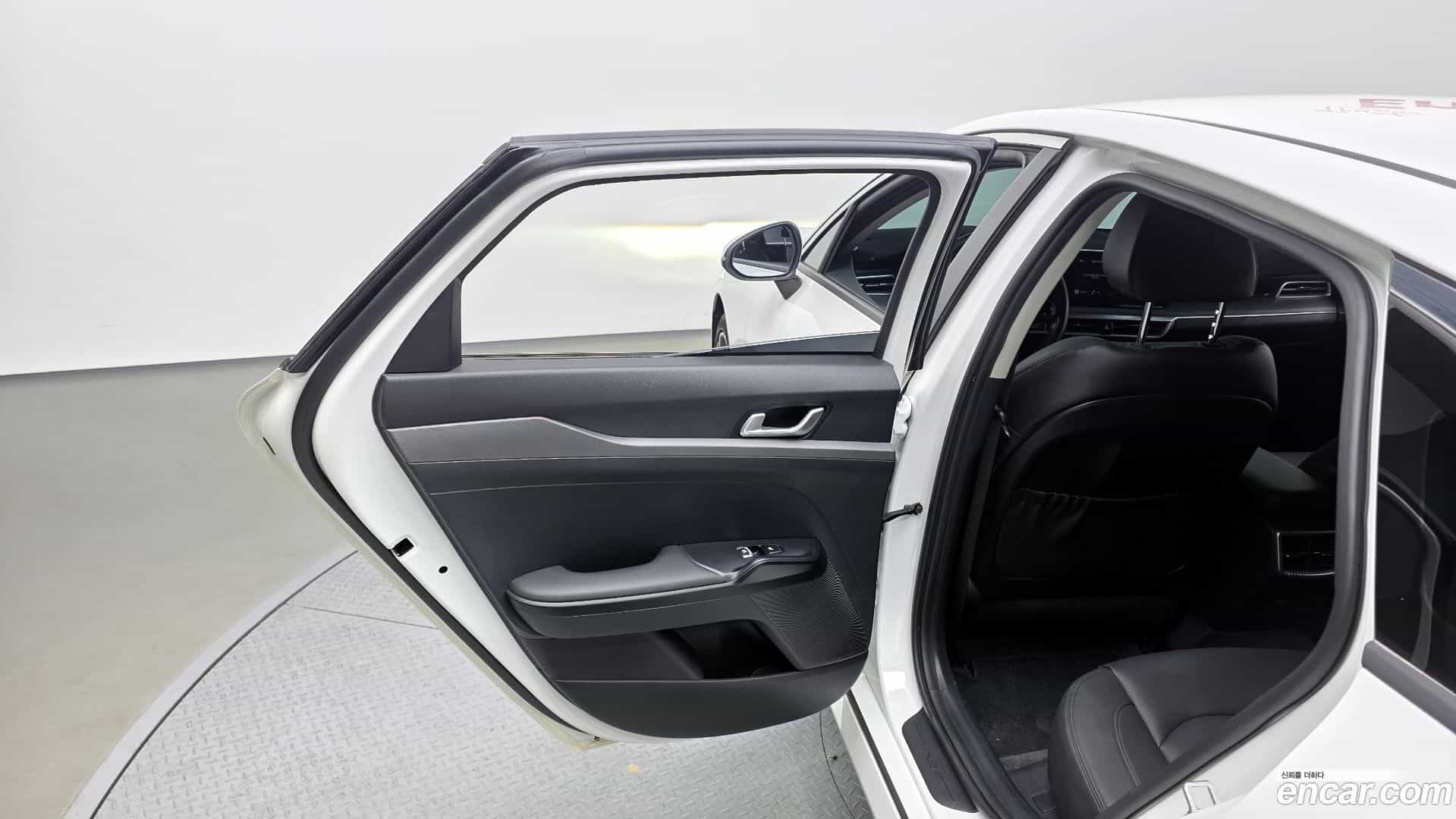 K5 Kia 2020.4-INNER-035