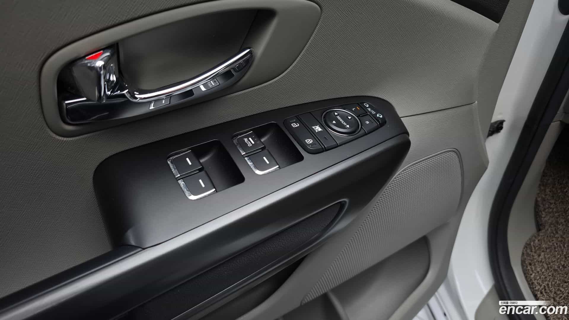 Canival Kia 2016.11-OPTION-041