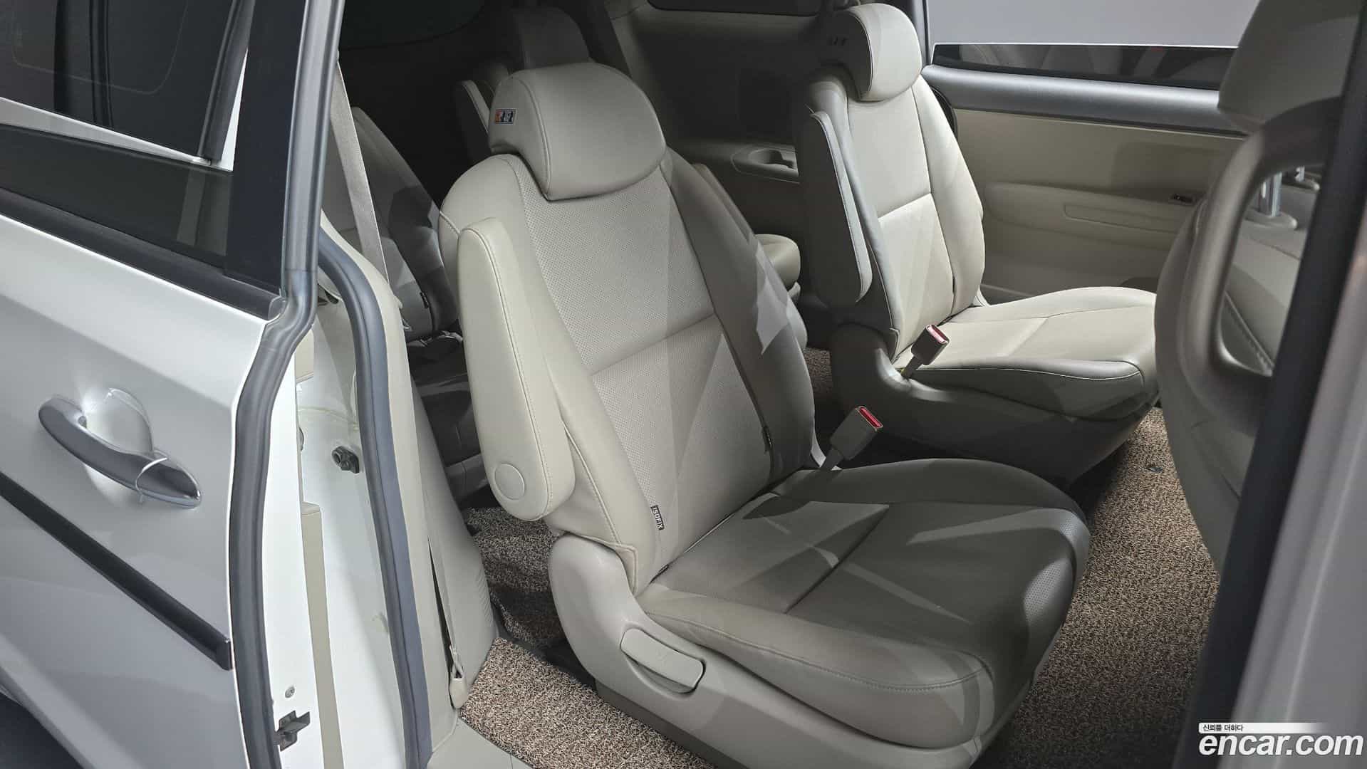 Canival Kia 2016.11-OPTION-045