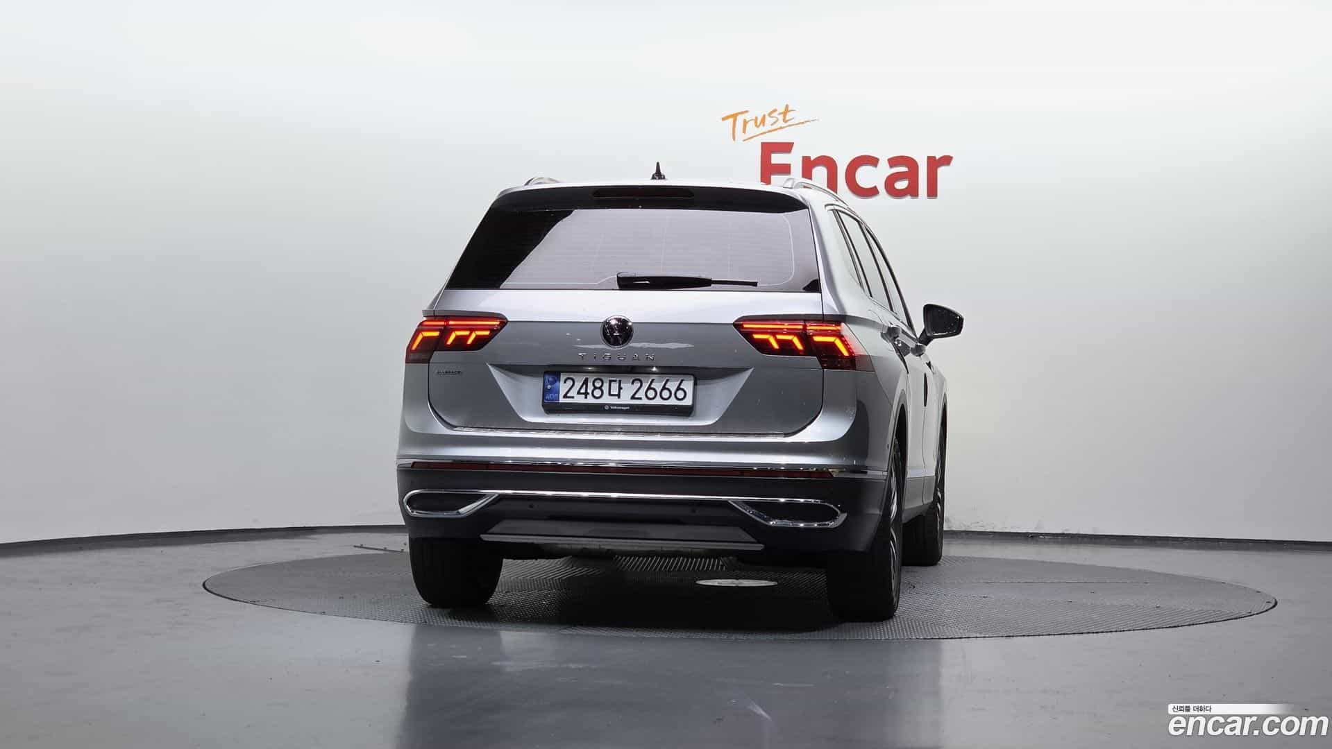 Tiguan Volkswagen 2022.11-OUTER-004