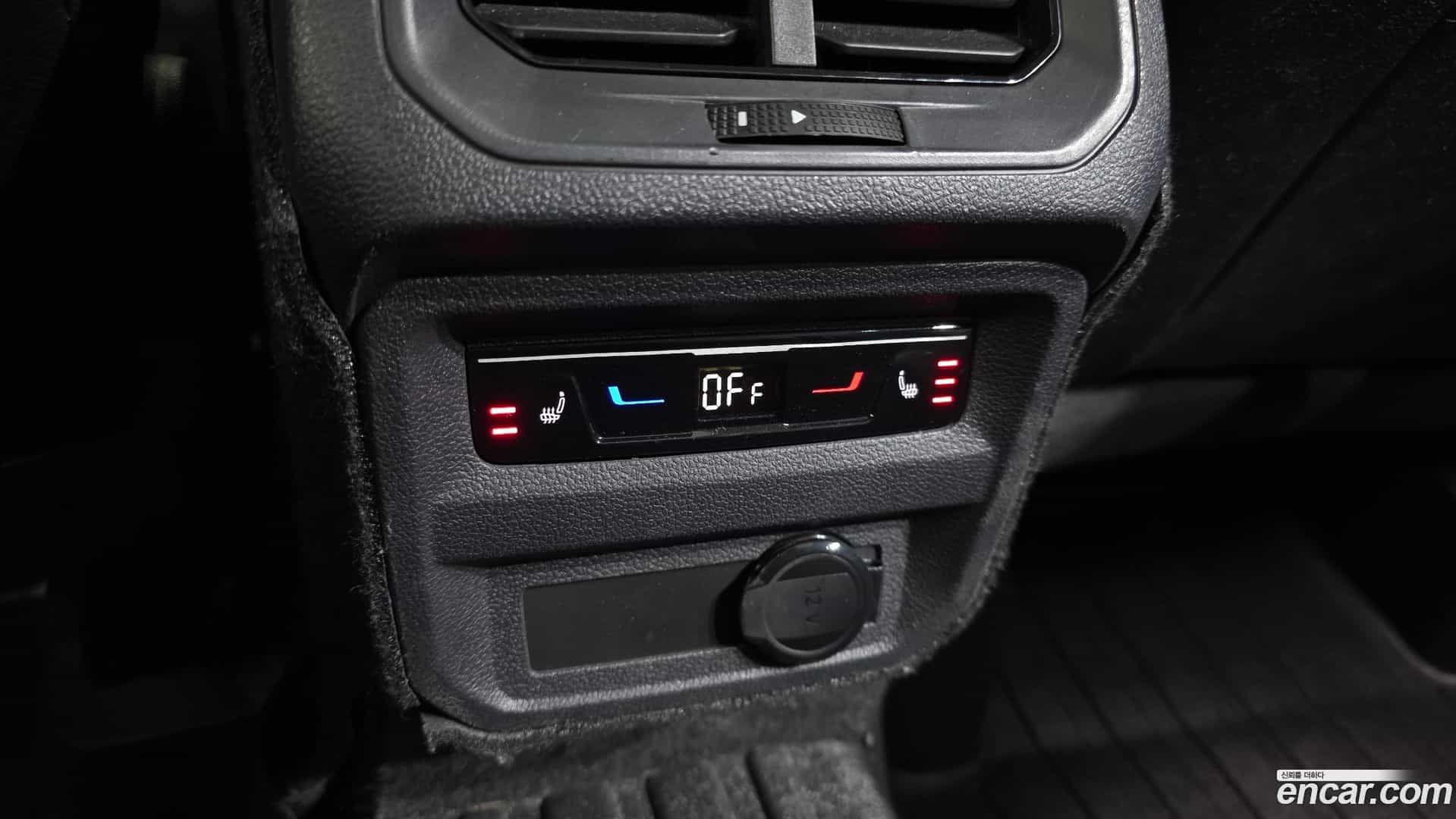 Tiguan Volkswagen 2022.11-OPTION-022