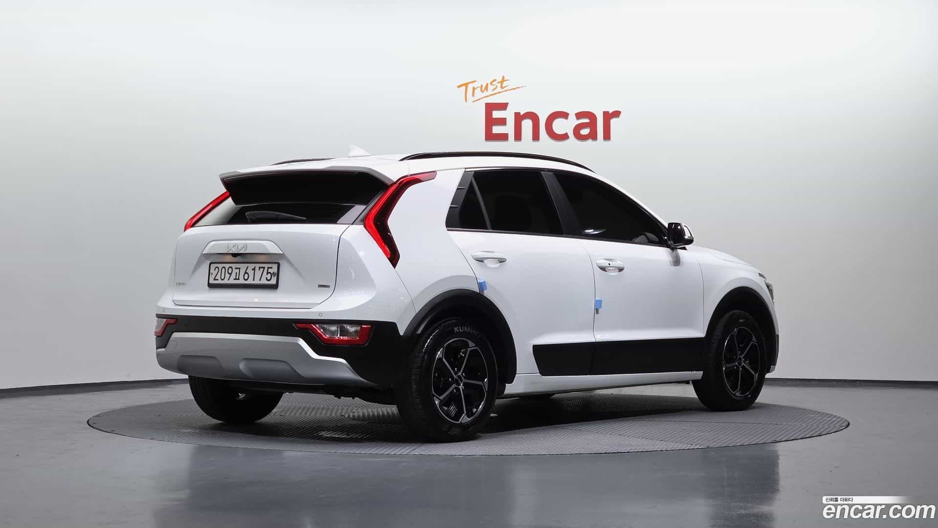 Niro Kia 2022.2-OUTER-002