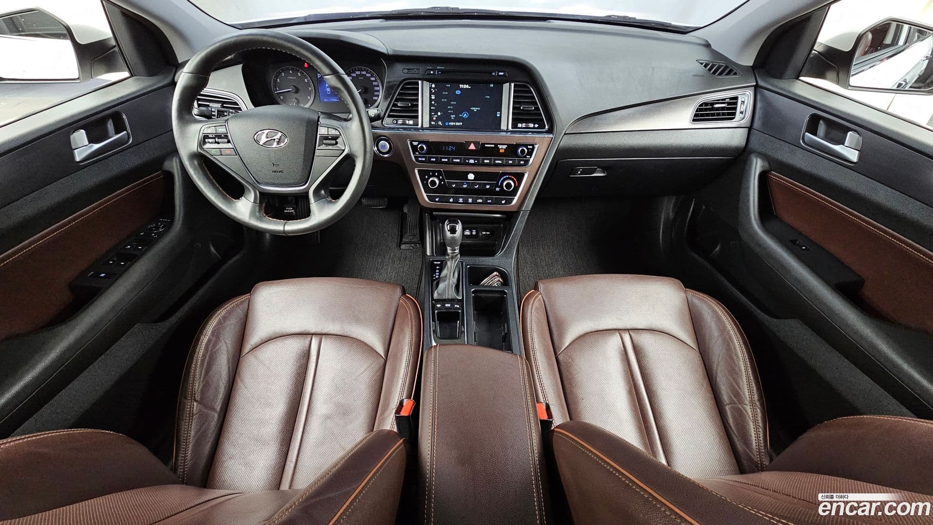 Main__Slider__Photo:Sonata Hyundai 2017.5-6