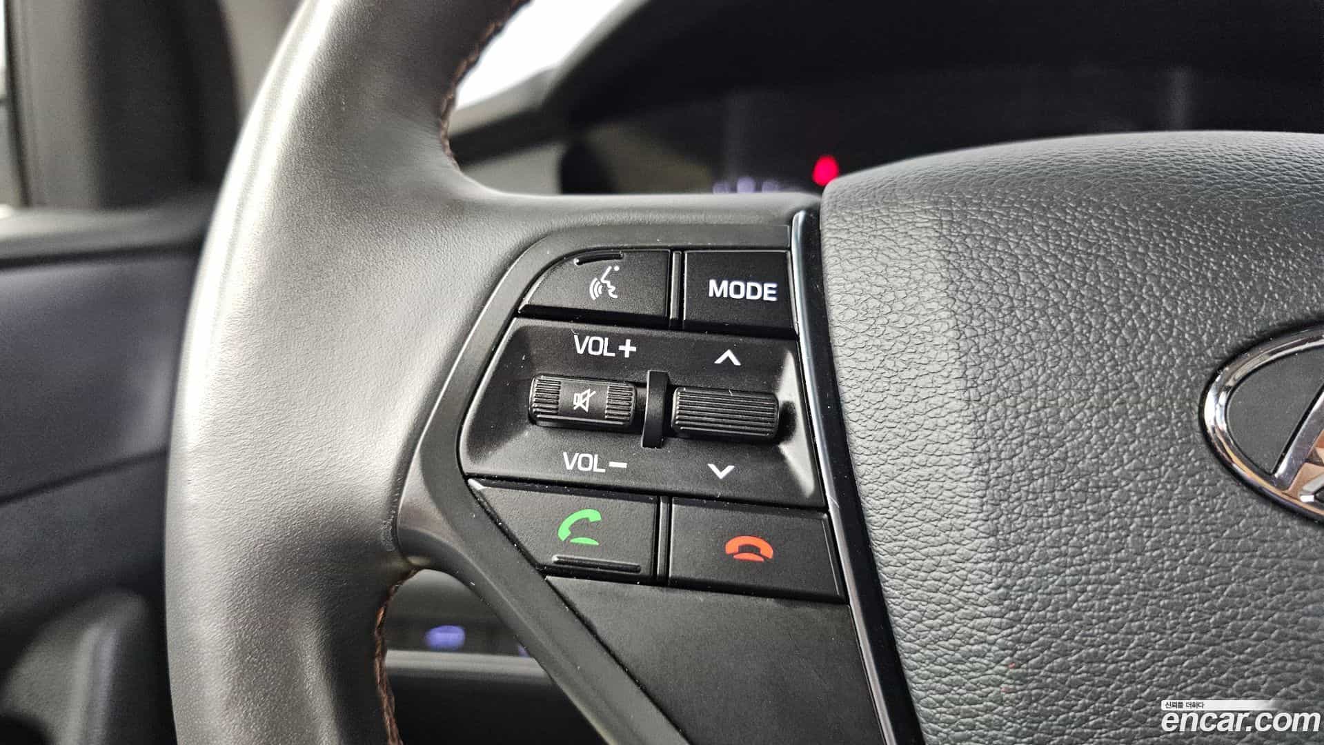 Sonata Hyundai 2017.5-INNER-036