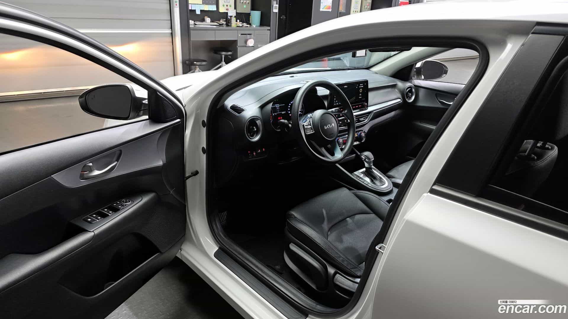 K3 Kia 2021.5-INNER-010