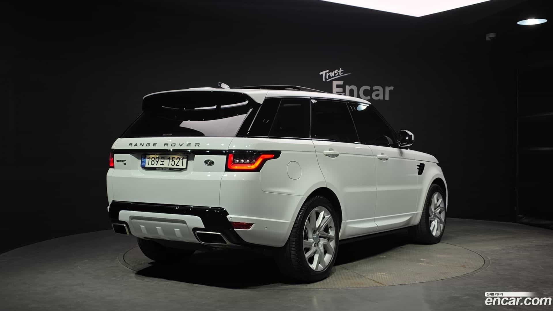 Range Rover Sport Land Rover 2022.4-OUTER-002