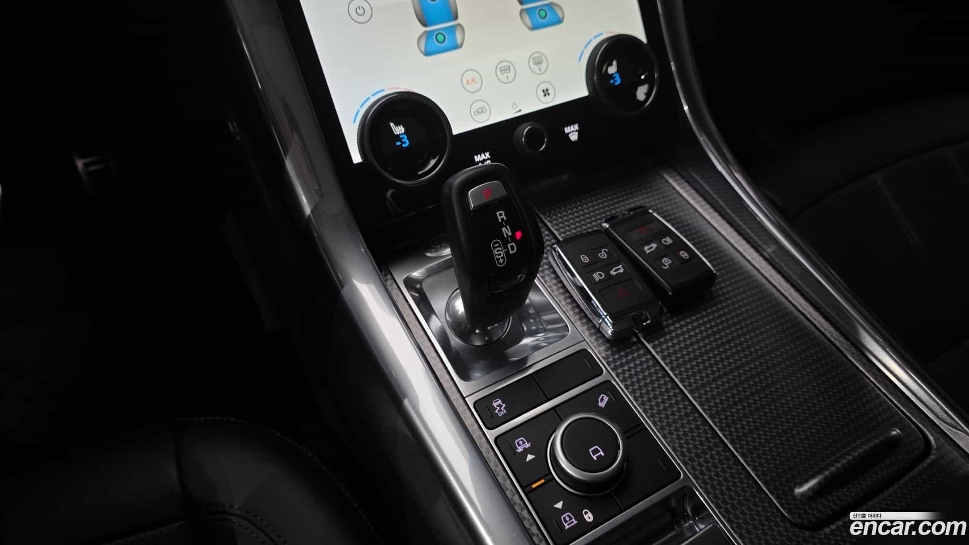 Range Rover Sport Land Rover 2022.4-INNER-009
