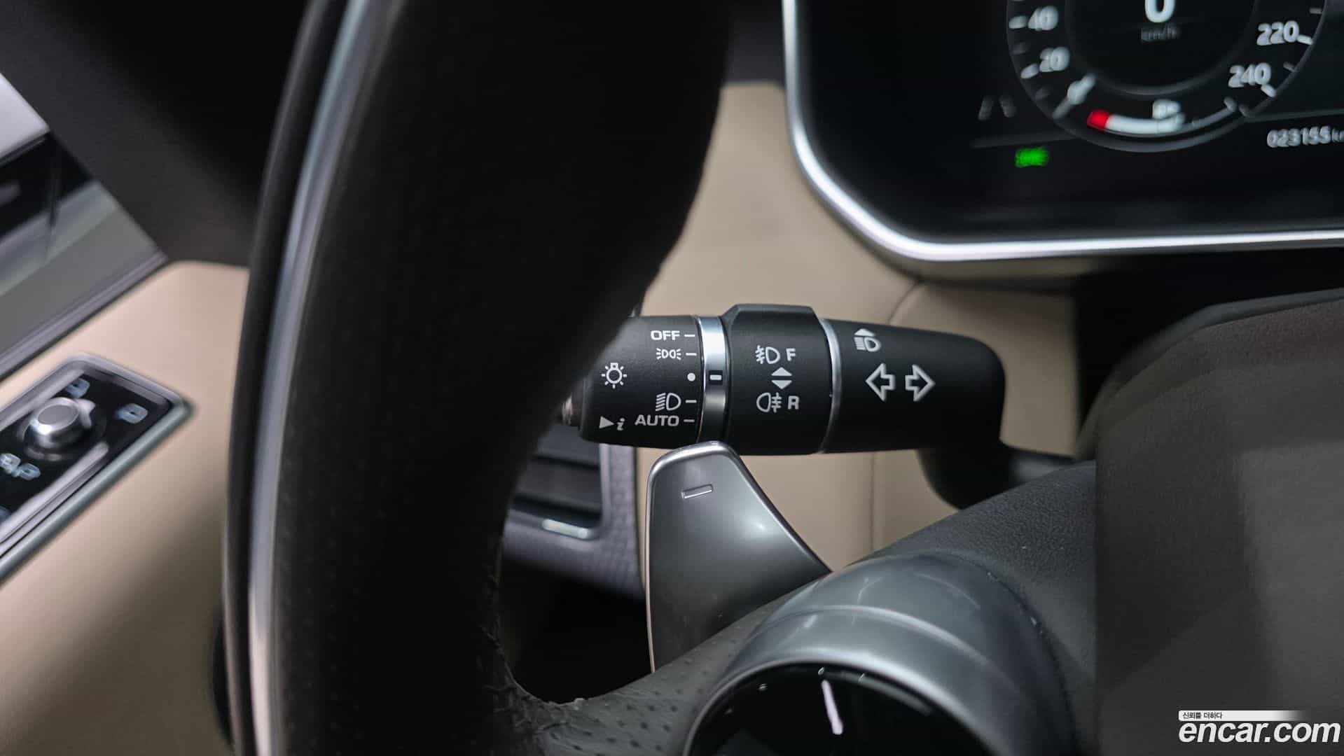Range Rover Sport Land Rover 2022.4-OPTION-041