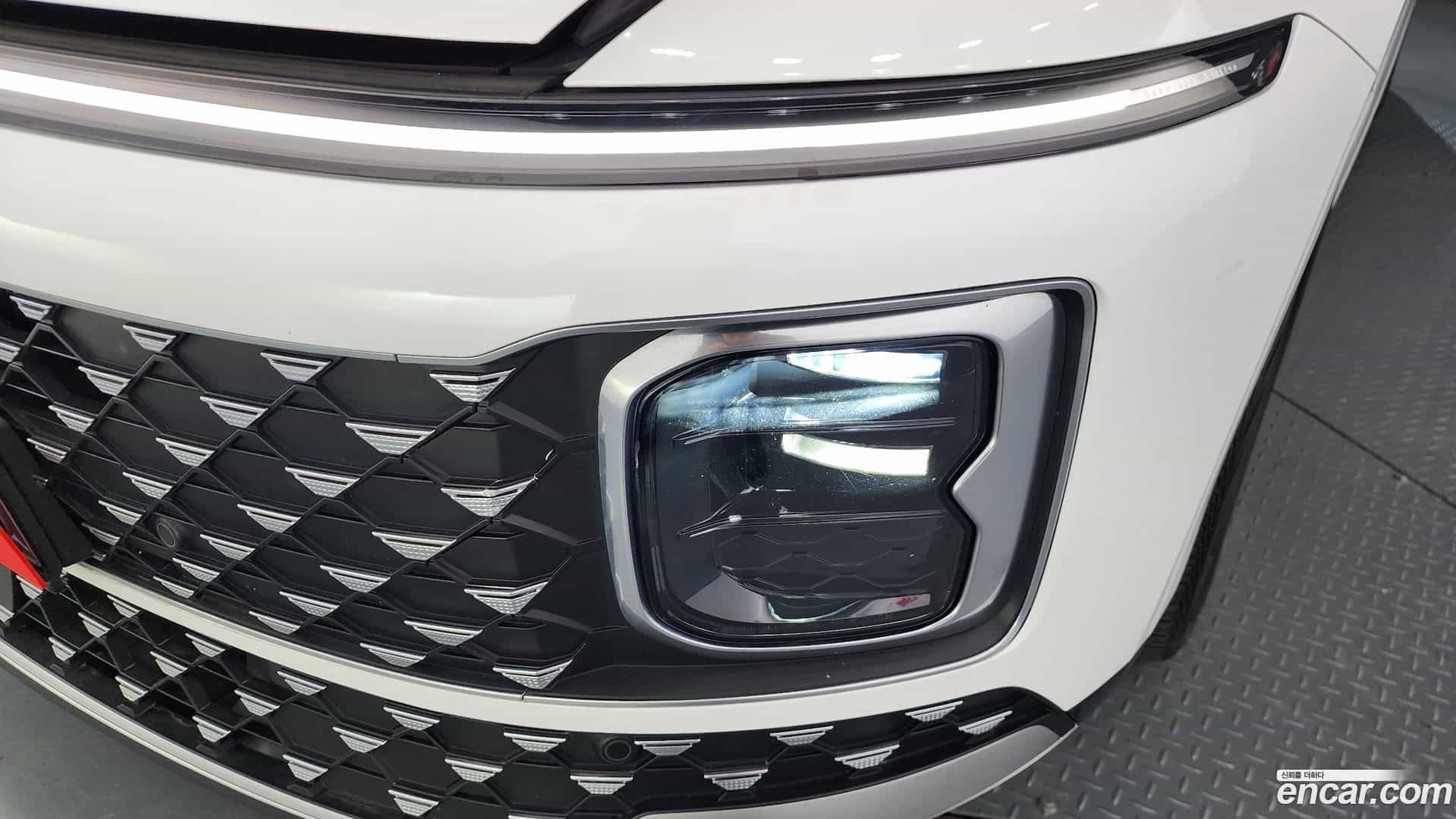 Grandeur Hyundai 2023.1-OUTER-032