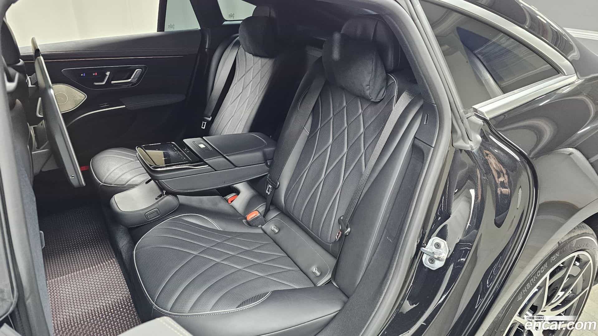 EQS Mercedes-Benz 2022.11-OPTION-045