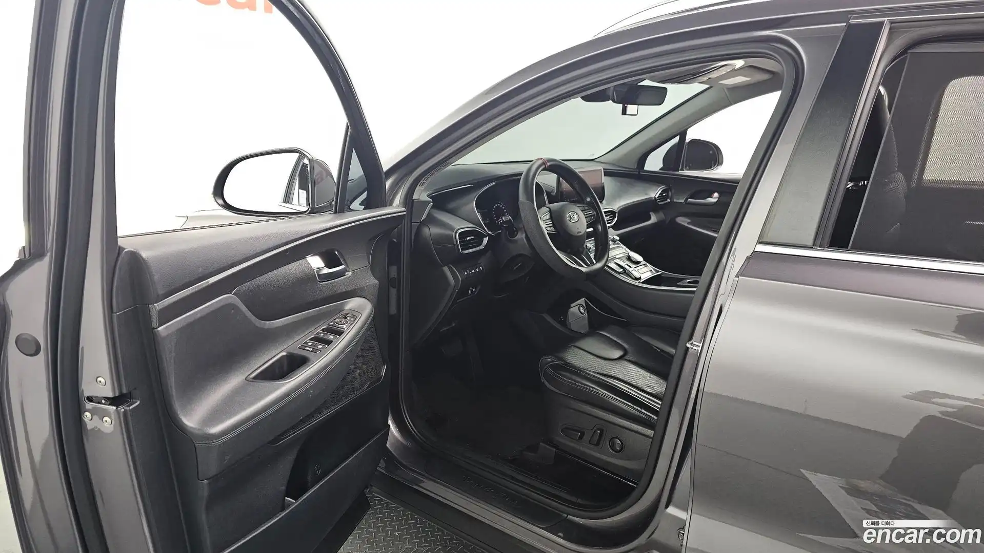 Santafe Hyundai 2021.1-INNER-010