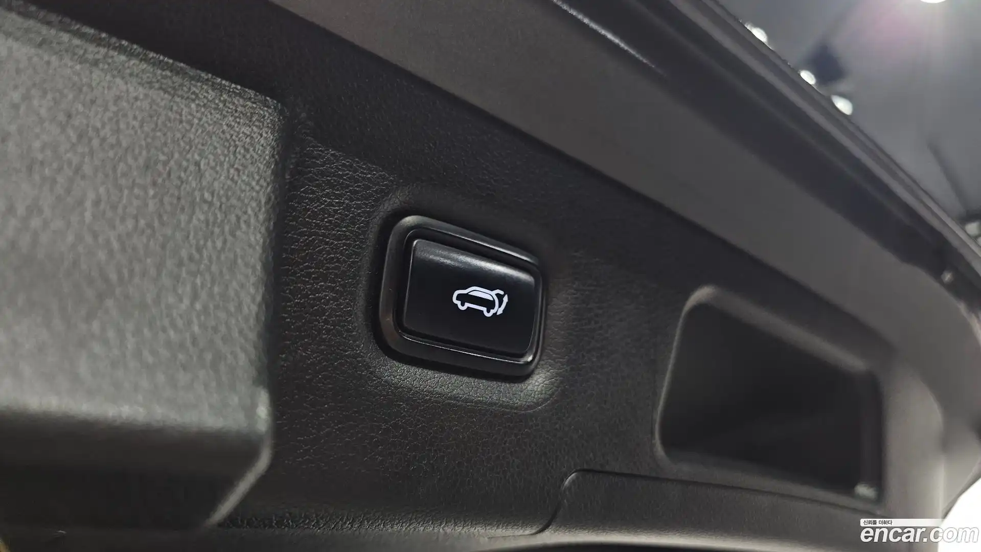 Santafe Hyundai 2021.1-OPTION-020
