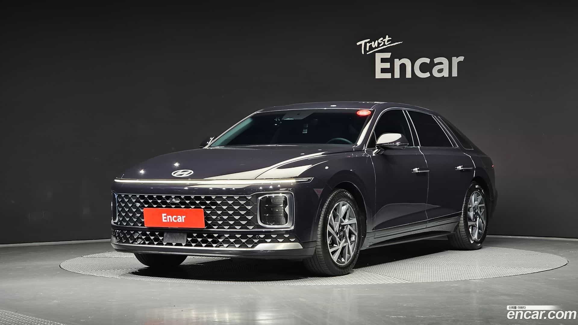 Grandeur Hyundai 2023.3-OUTER-001