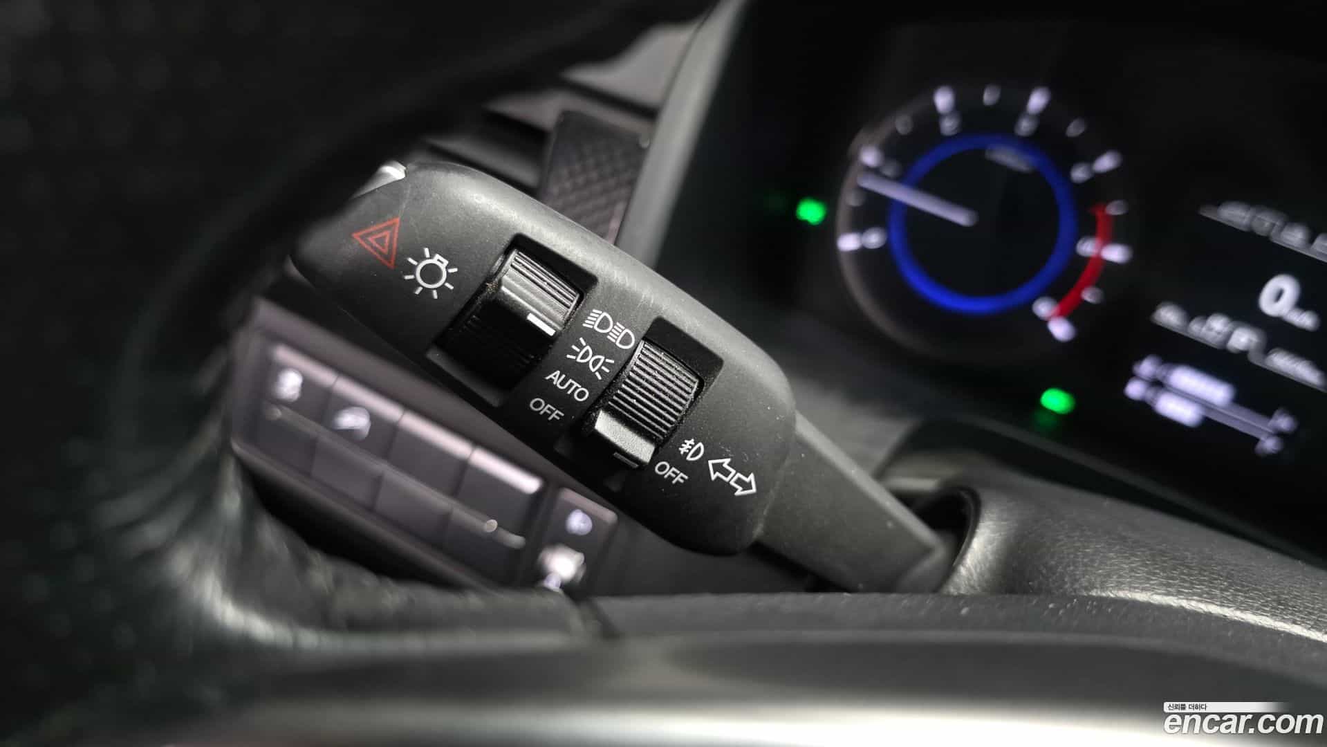 Rexton KG Mobility 2021.1-OPTION-042