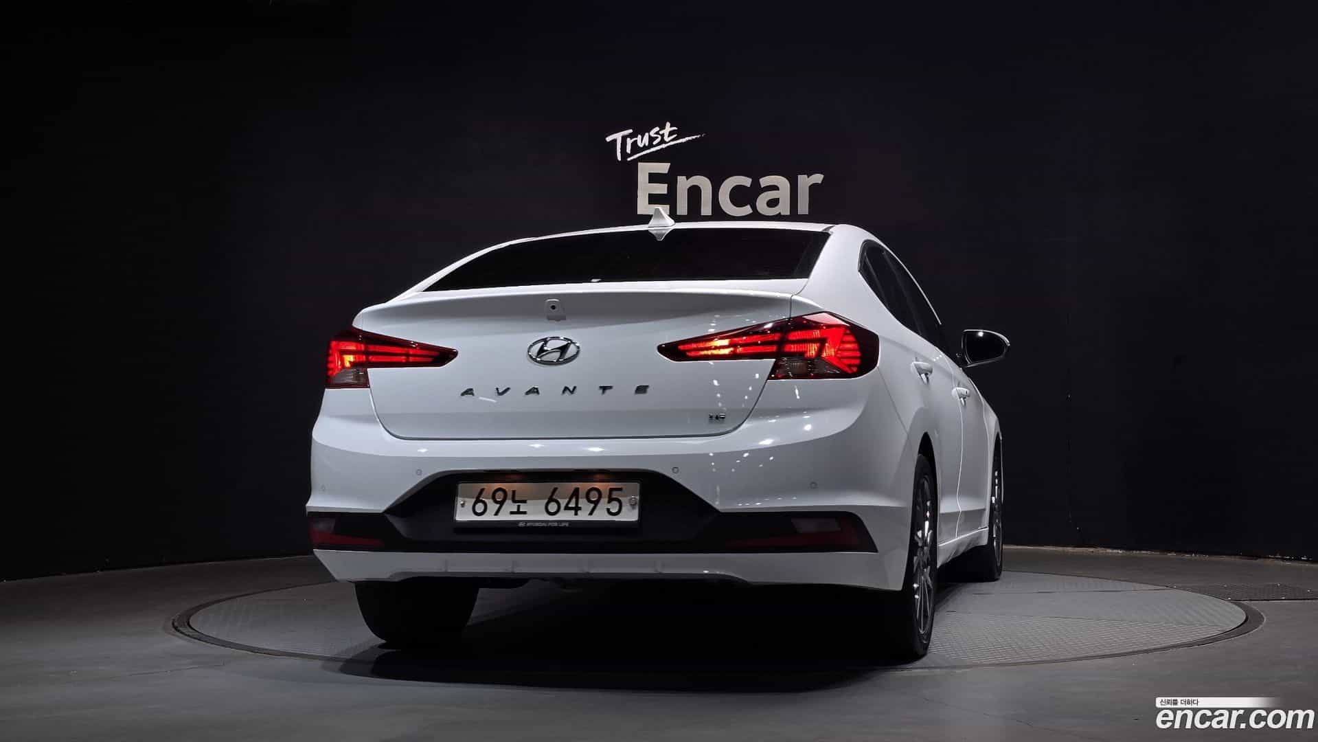 AVANTE Hyundai 2019.7-OUTER-004