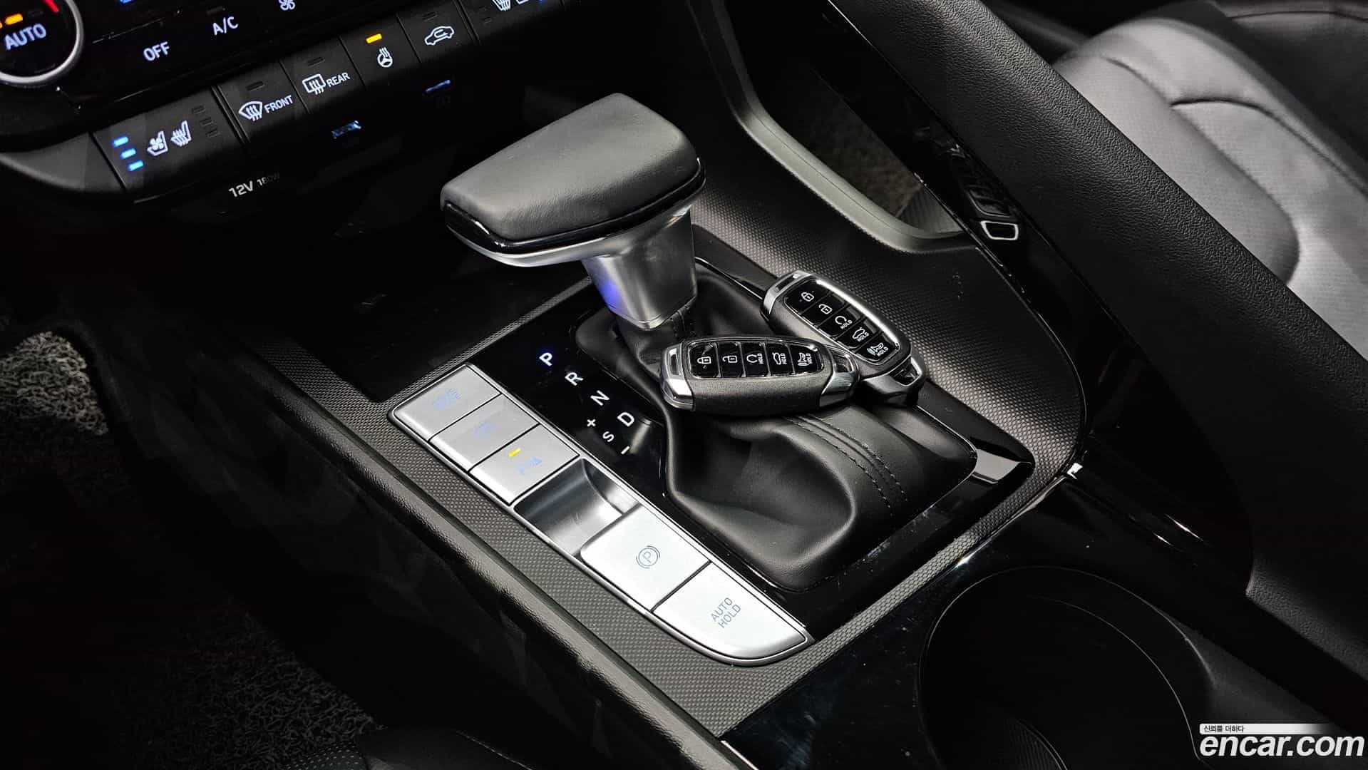 AVANTE Hyundai 2020.4-INNER-009