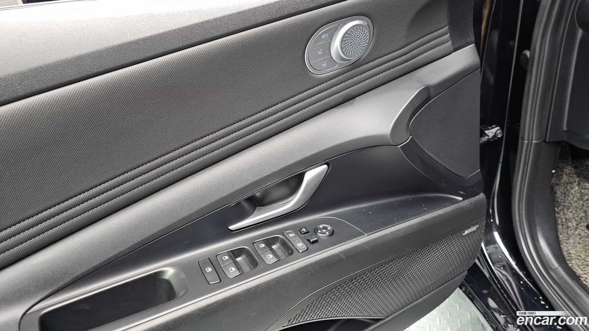 AVANTE Hyundai 2020.4-OPTION-016