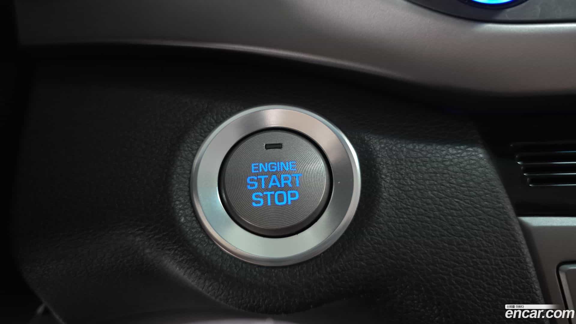 AVANTE Hyundai 2016.1-OPTION-020