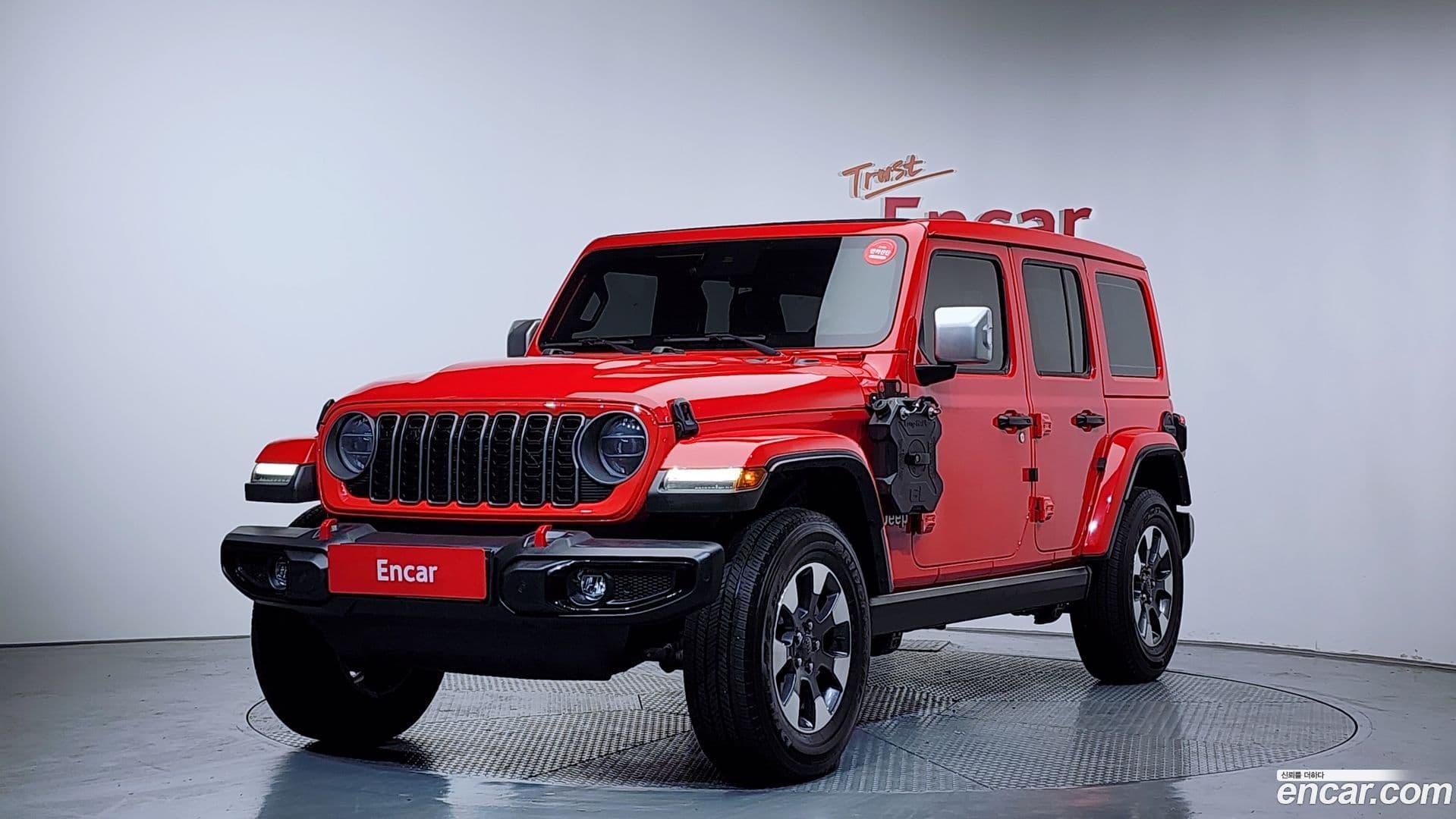 Main__Slider__Photo:Wrangler Jeep 2022.7-0