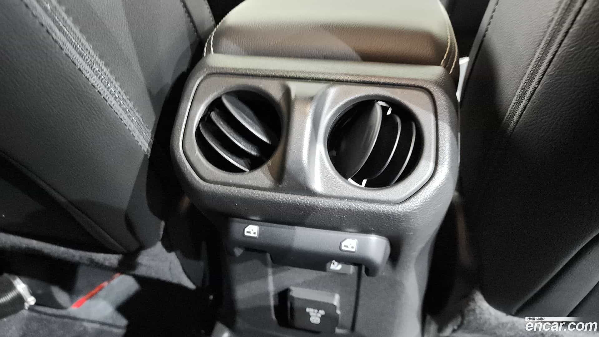 Wrangler Jeep 2022.7-OPTION-044