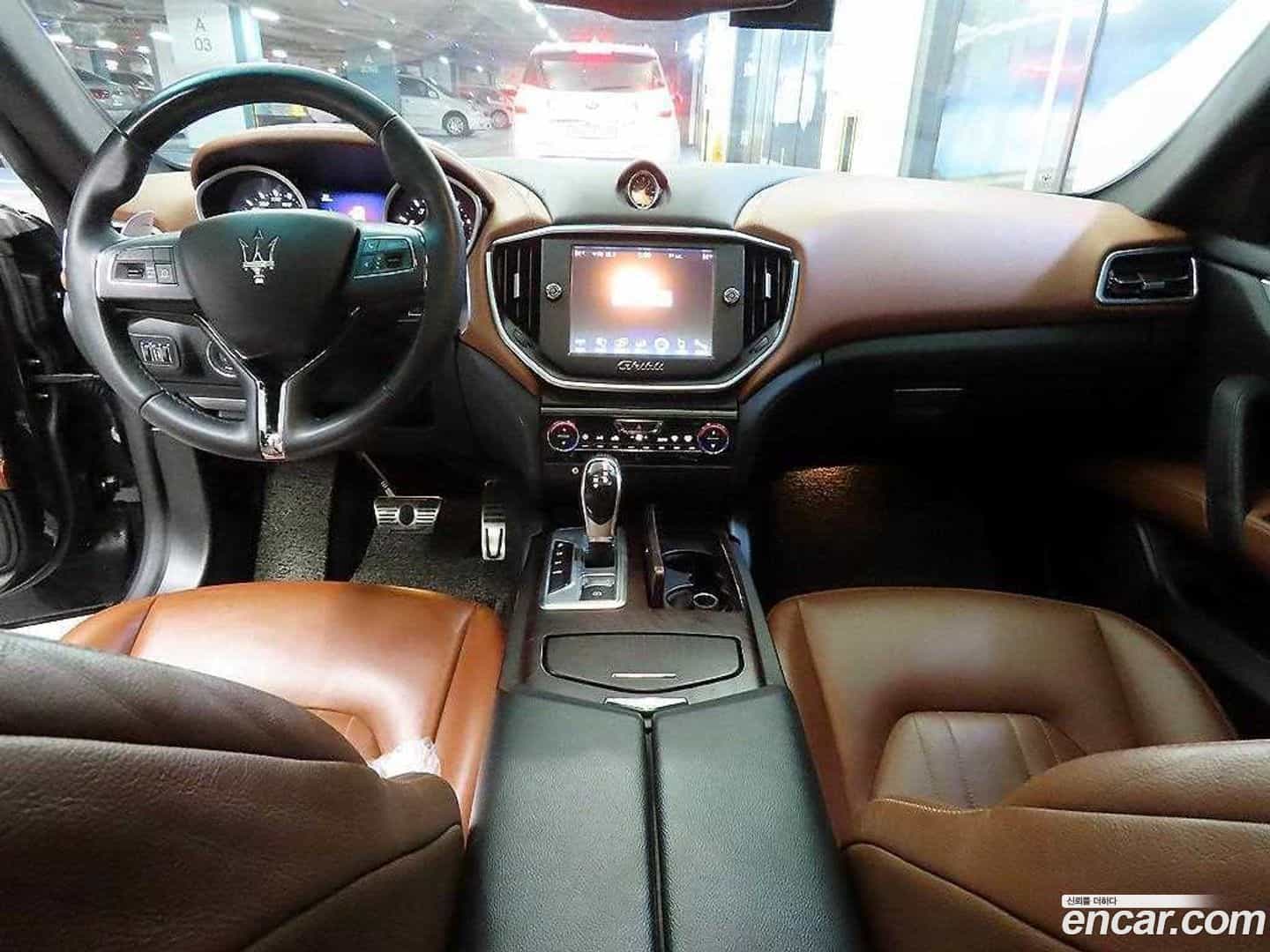 Ghibli Maserati 2016.8-INNER-010