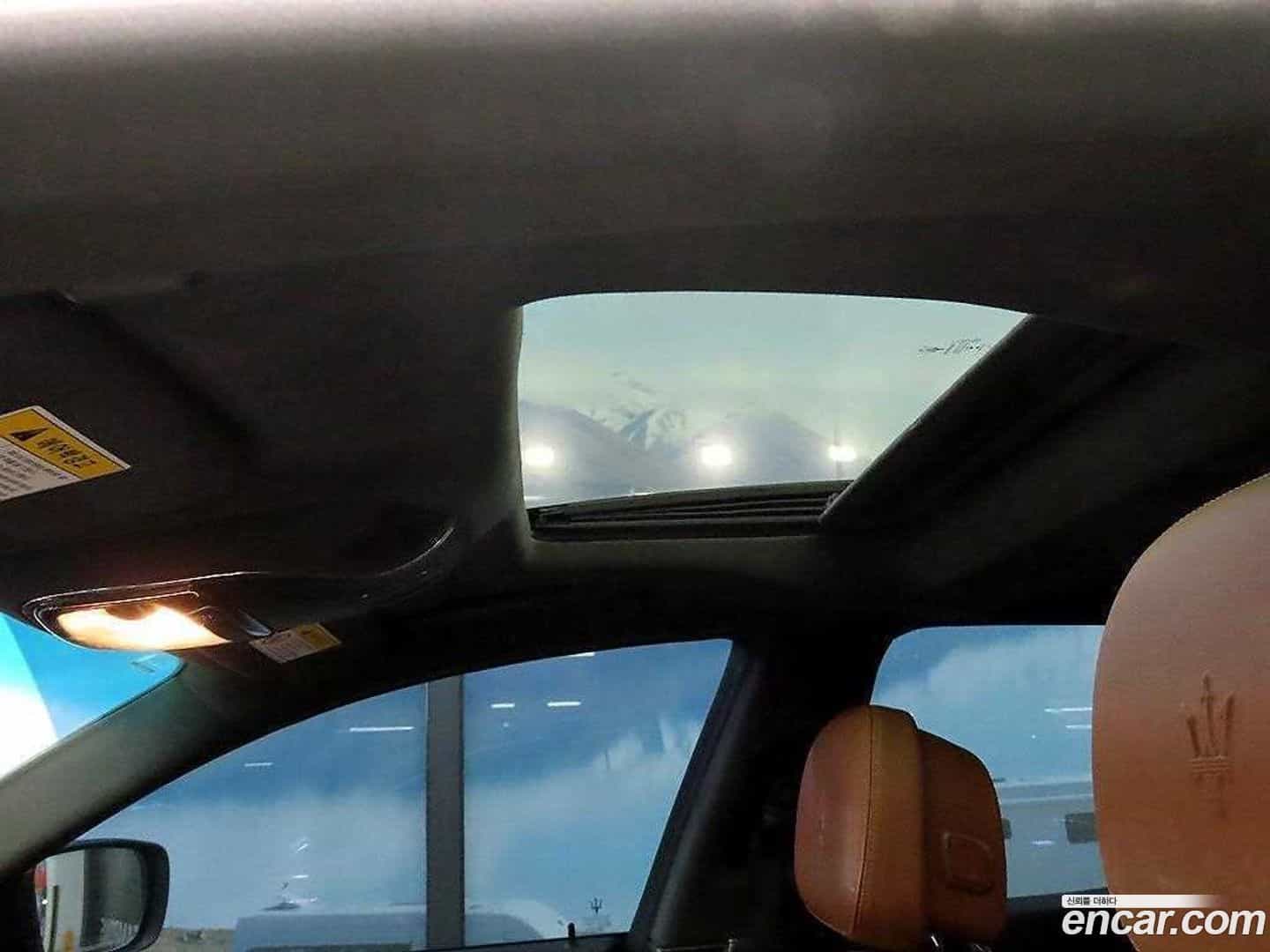 Ghibli Maserati 2016.8-OPTION-021