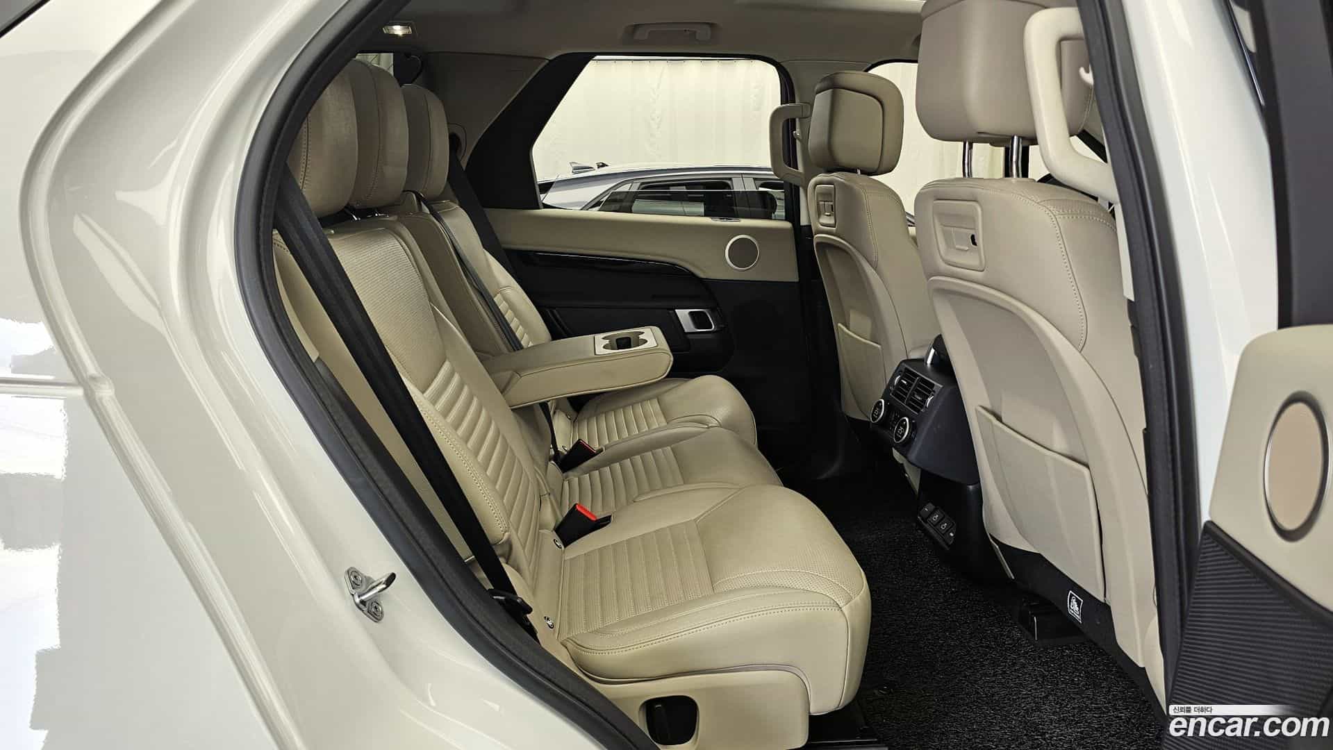 Discovery Land Rover 2021.8-OPTION-016