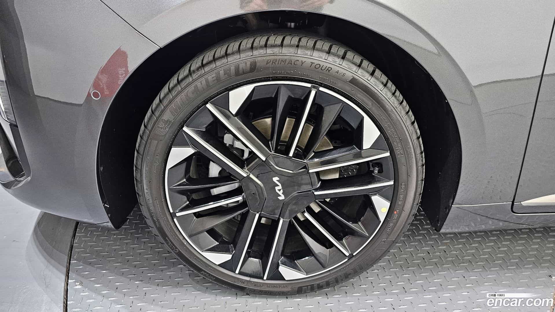 K8 Kia 2026.1-OUTER-005