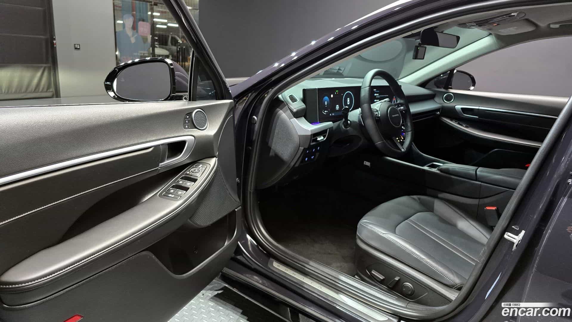 Sonata Hyundai 2023.10-INNER-010