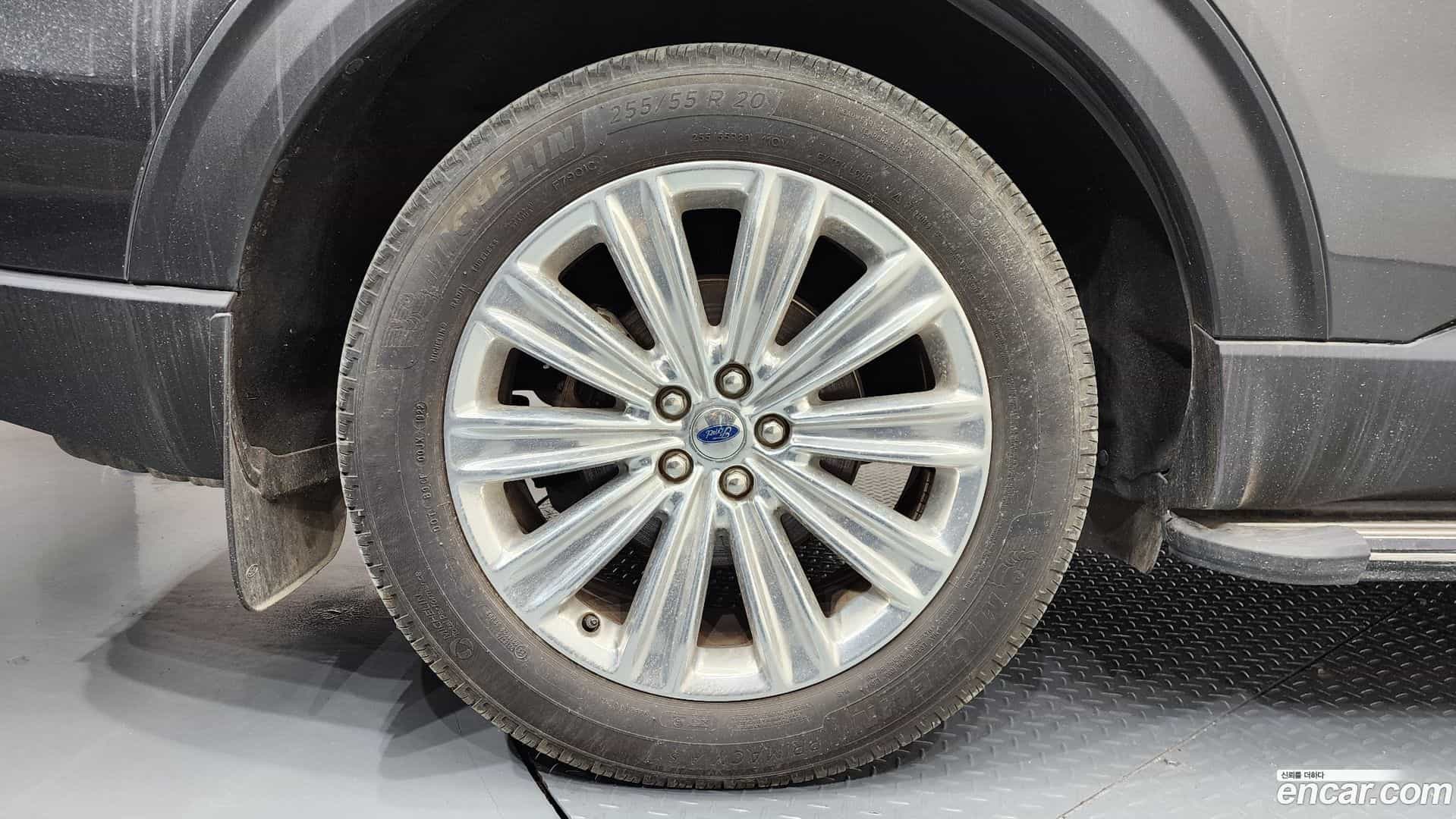 Explorer Ford 2020.3-OUTER-005