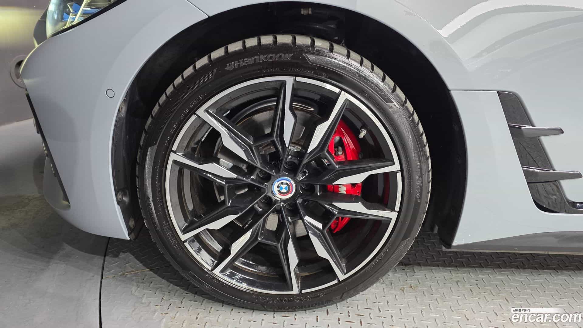 i4 BMW 2022.6-OUTER-005