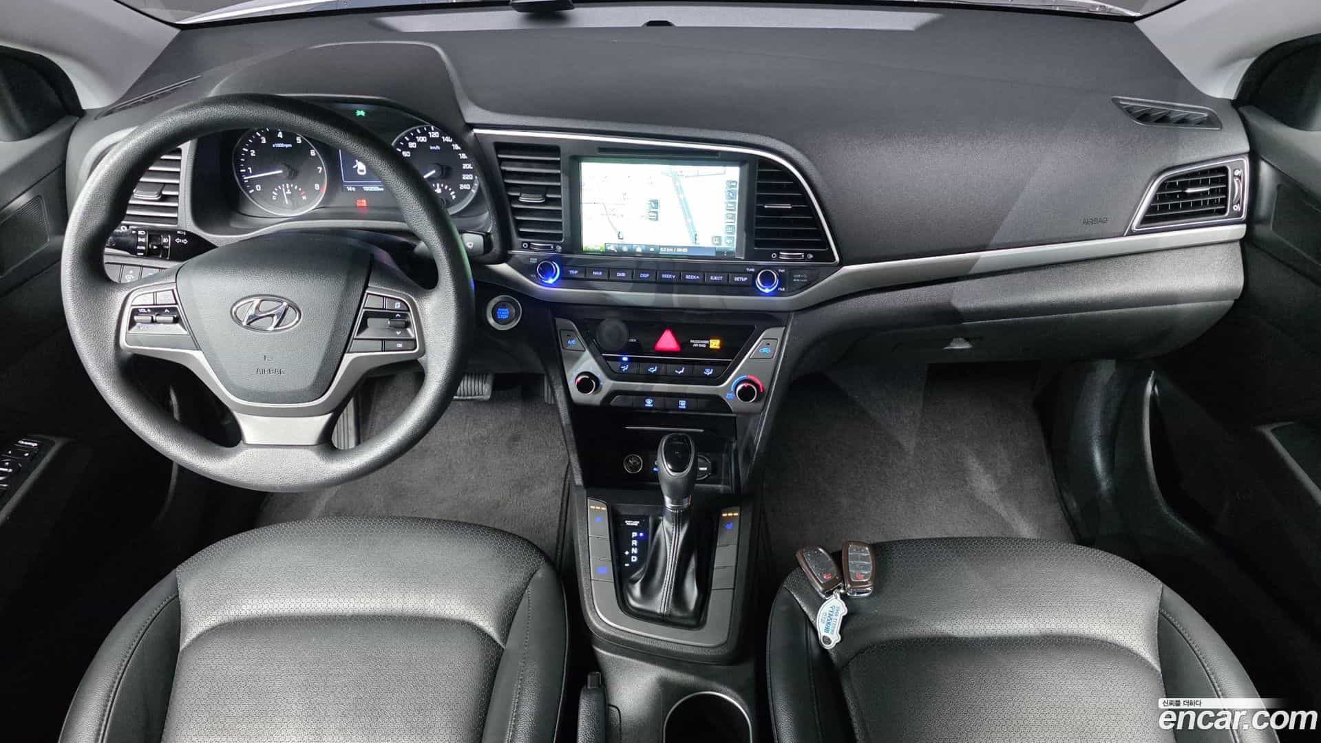 AVANTE Hyundai 2017.0-INNER-007