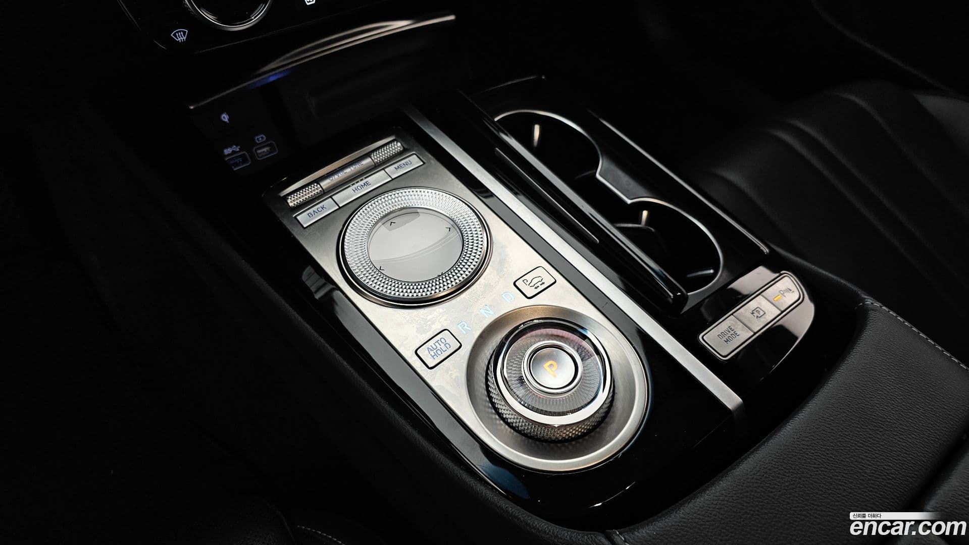 Main__Slider__Photo:G80 Genesis 2020.9-8