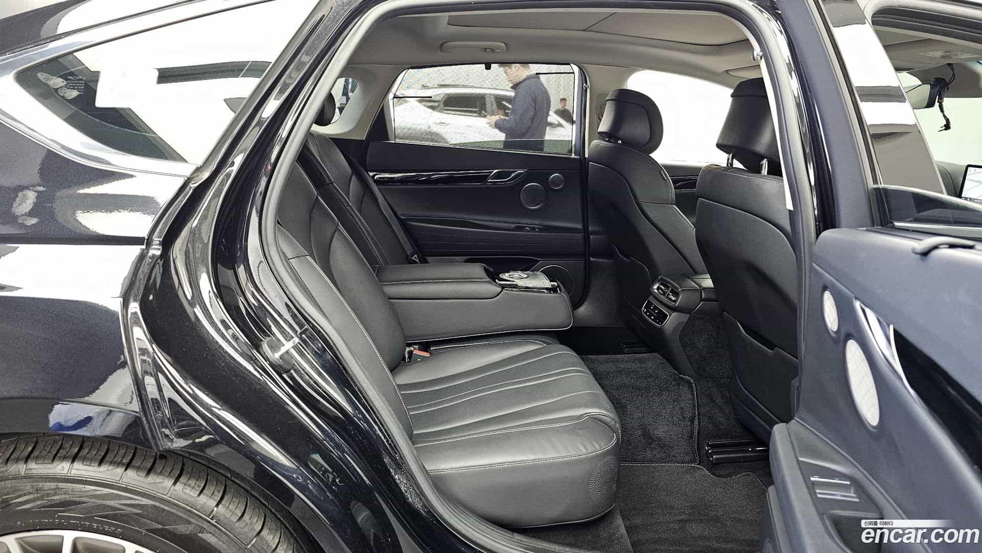 G80 Genesis 2021.2-OPTION-016