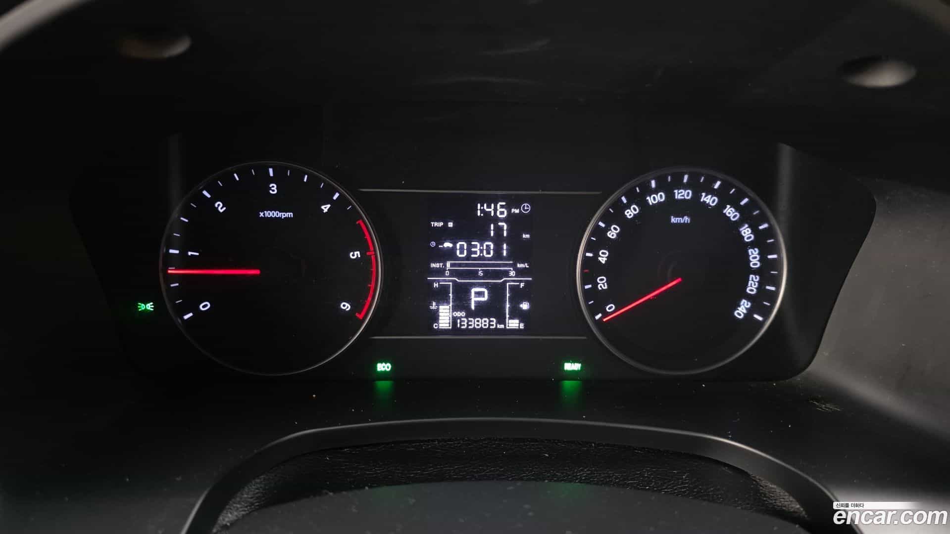 Rexton KG Mobility 2018.1-INNER-008