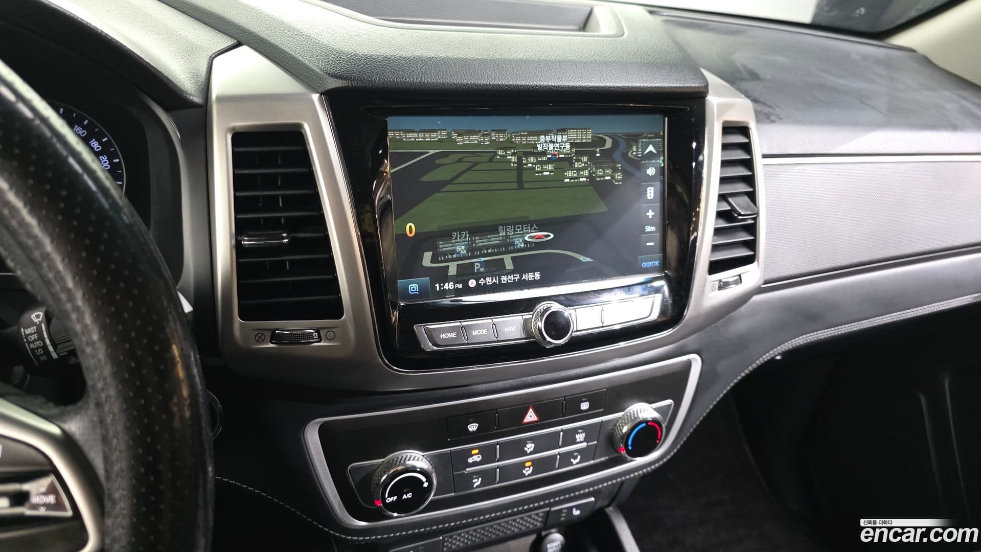 Main__Slider__Photo:Rexton KG Mobility 2018.1-13