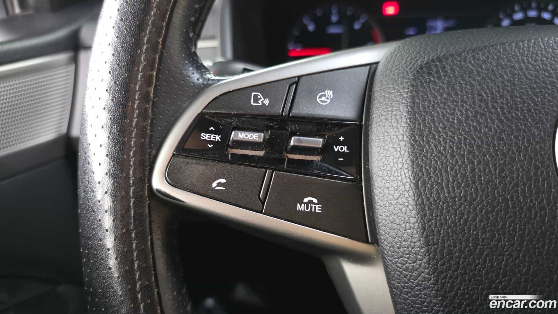 Rexton KG Mobility 2018.1-OPTION-022