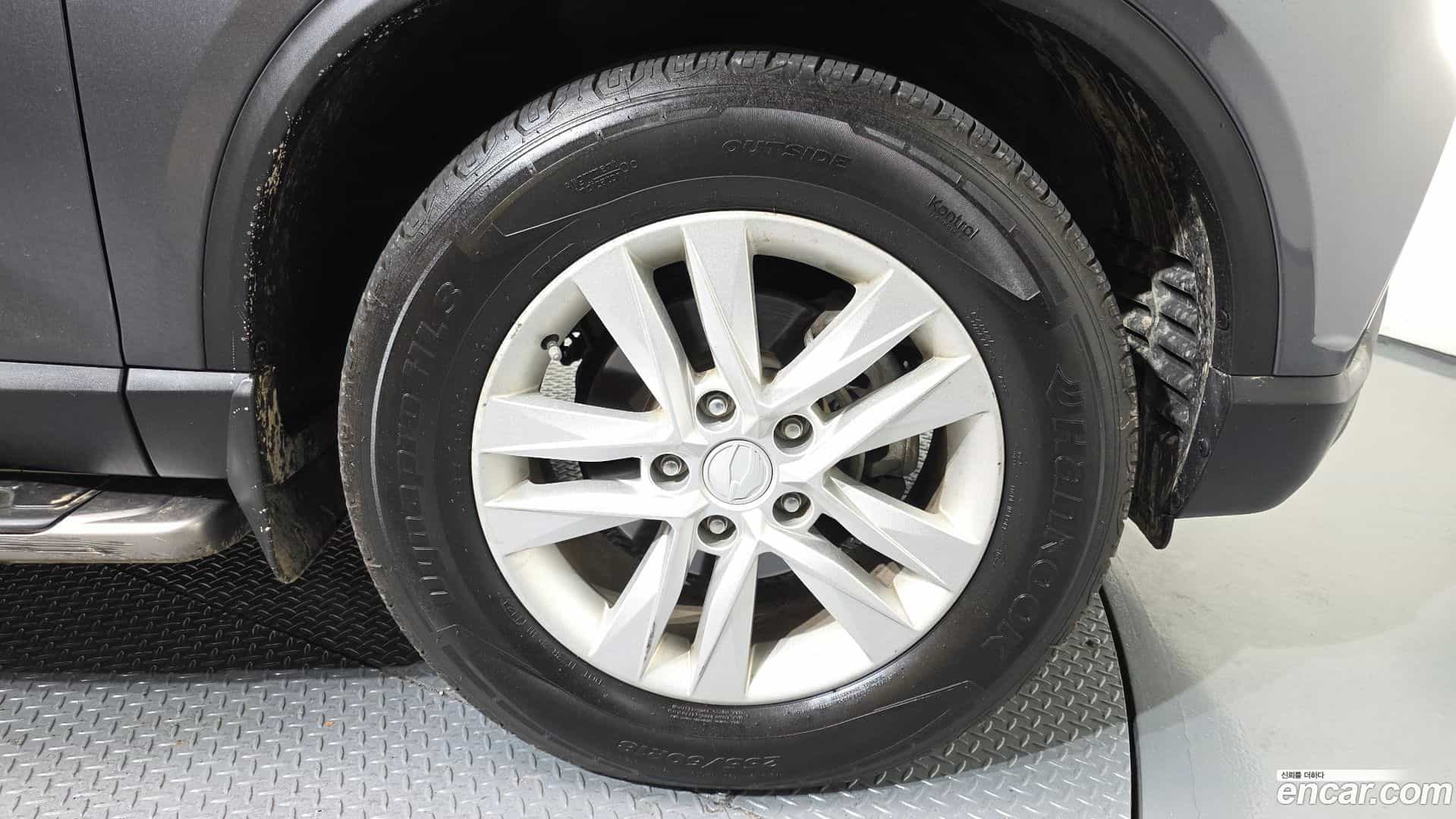 Rexton KG Mobility 2018.1-OUTER-031