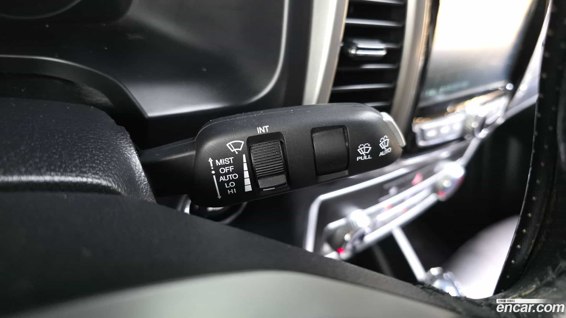 Rexton KG Mobility 2018.1-OPTION-042