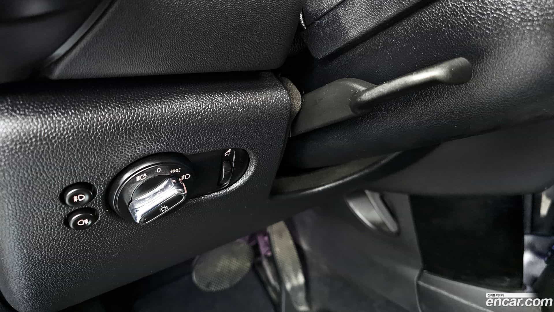 Cooper Mini 2020.8-OPTION-018