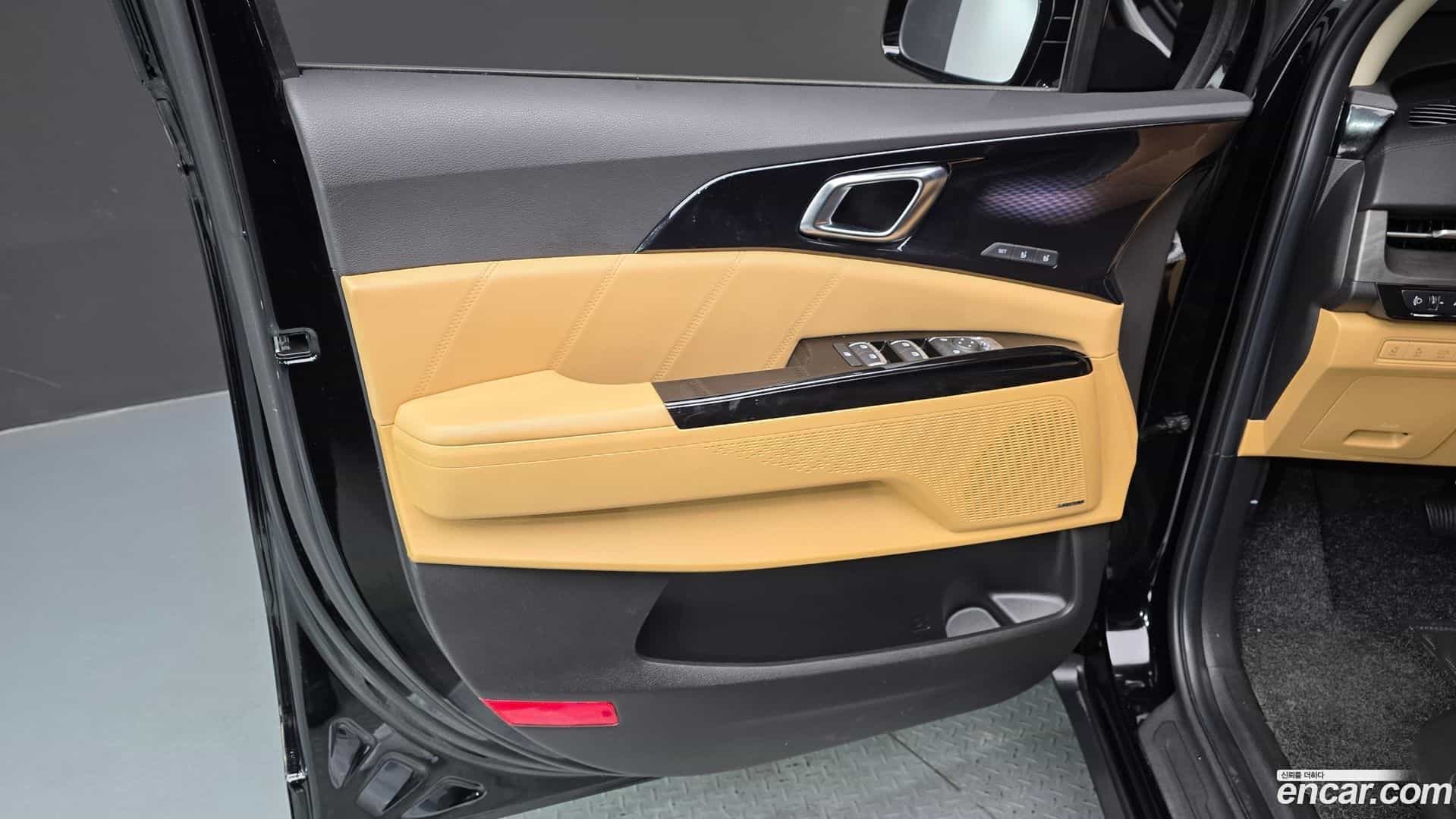 Canival Kia 2022.10-INNER-035