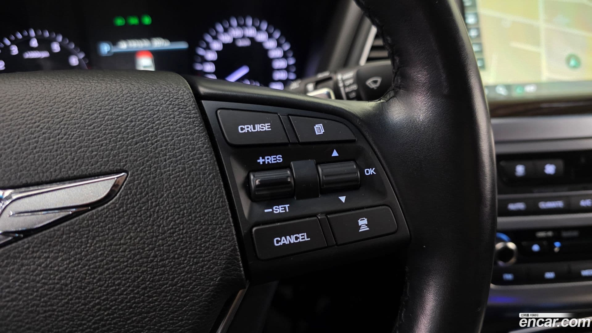 Main__Slider__Photo:G80 Genesis 2018.4-14