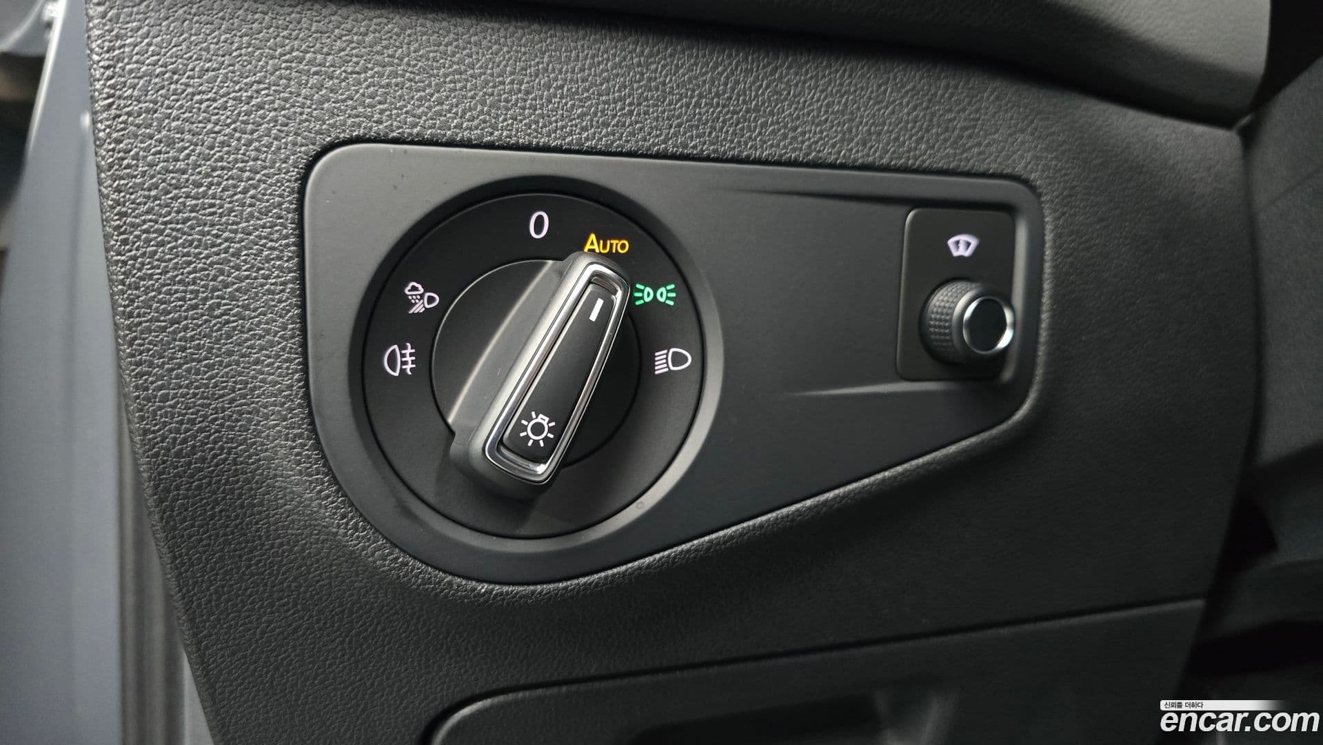 Main__Slider__Photo:Tiguan Volkswagen 2021.11-13