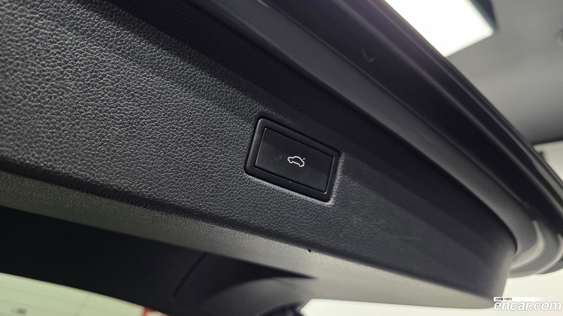 Main__Slider__Photo:Tiguan Volkswagen 2021.11-17