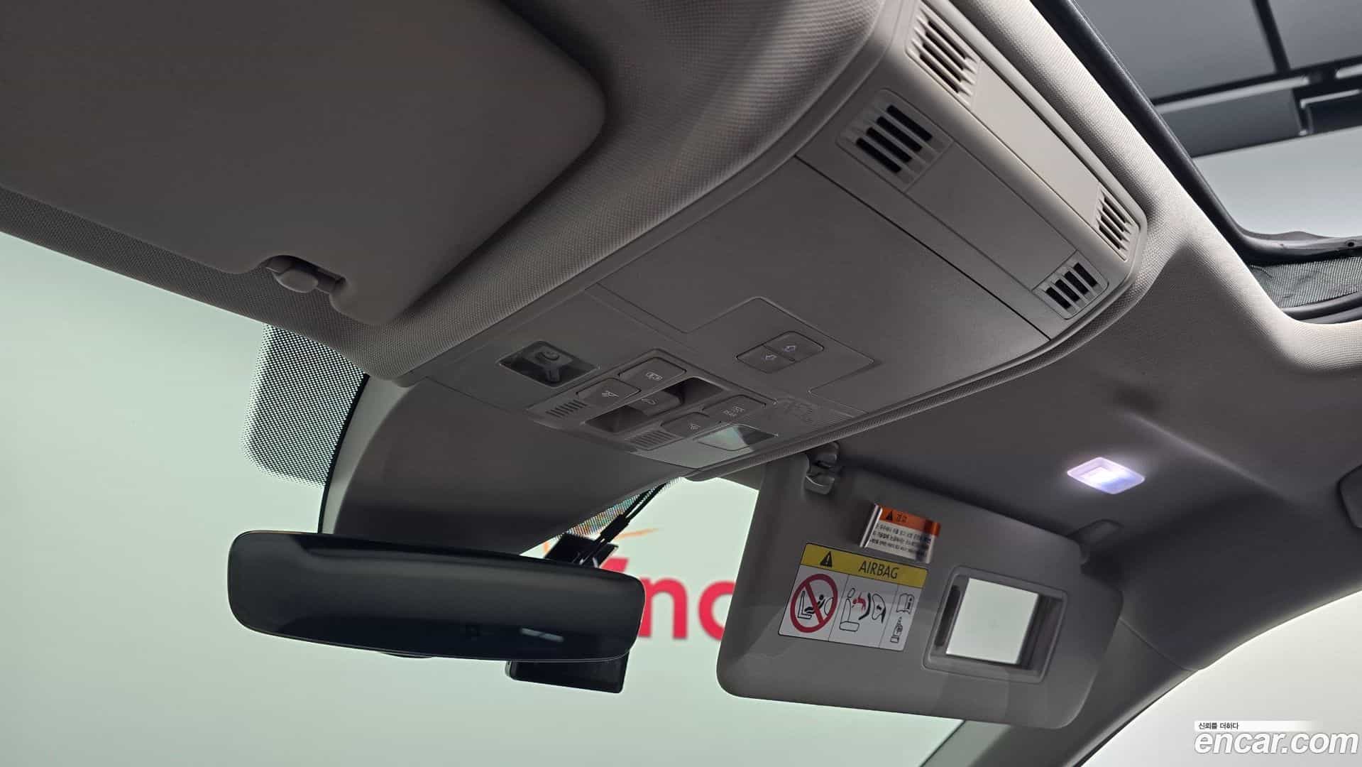 Tiguan Volkswagen 2021.11-OPTION-024