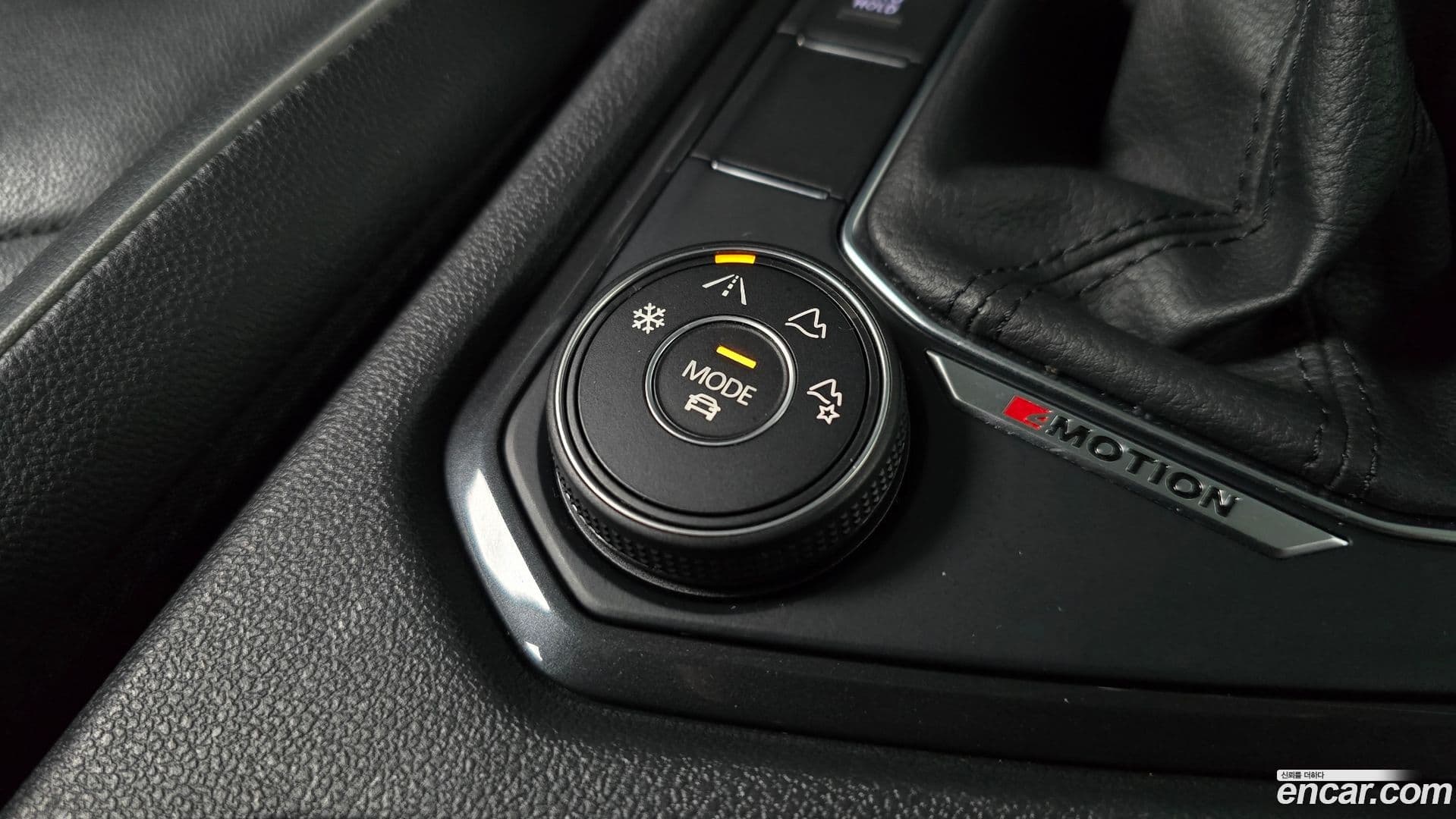 Main__Slider__Photo:Tiguan Volkswagen 2021.11-27