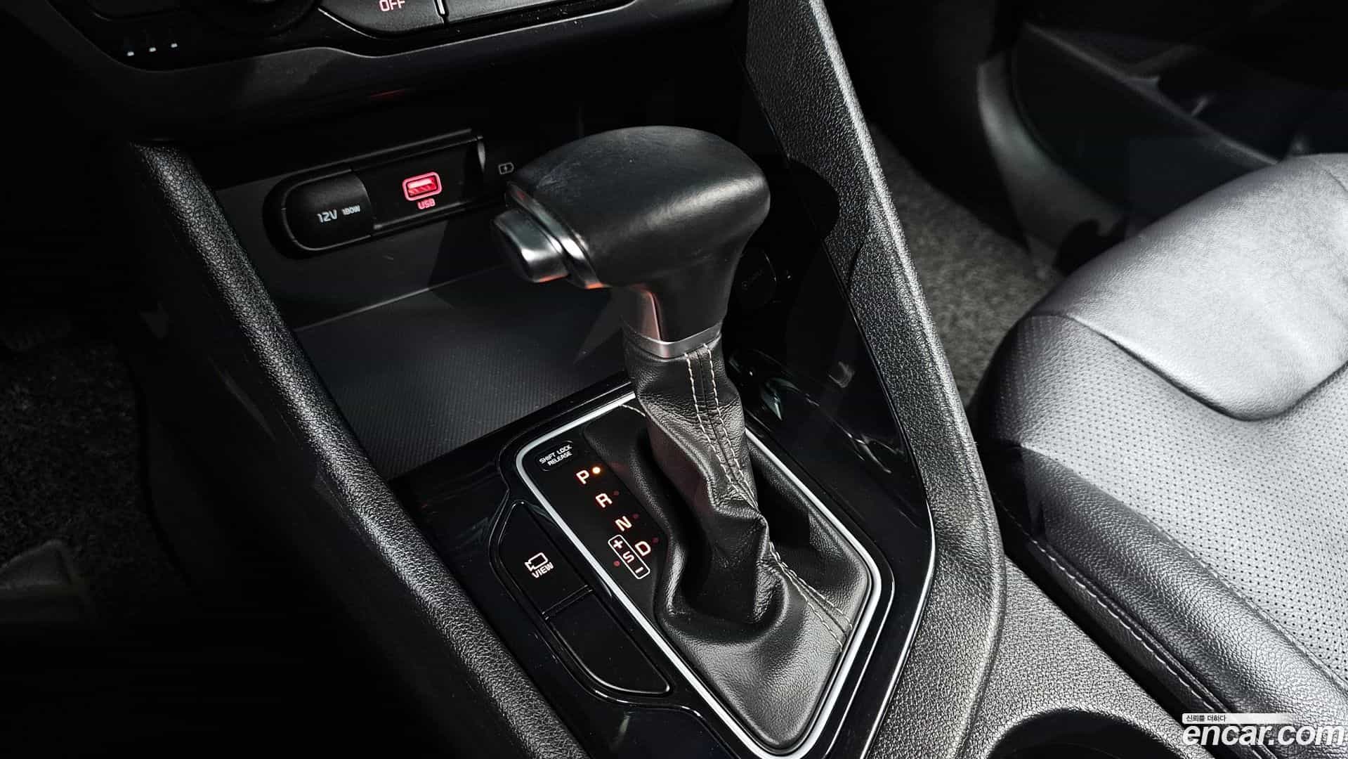 Niro Kia 2020.9-INNER-009