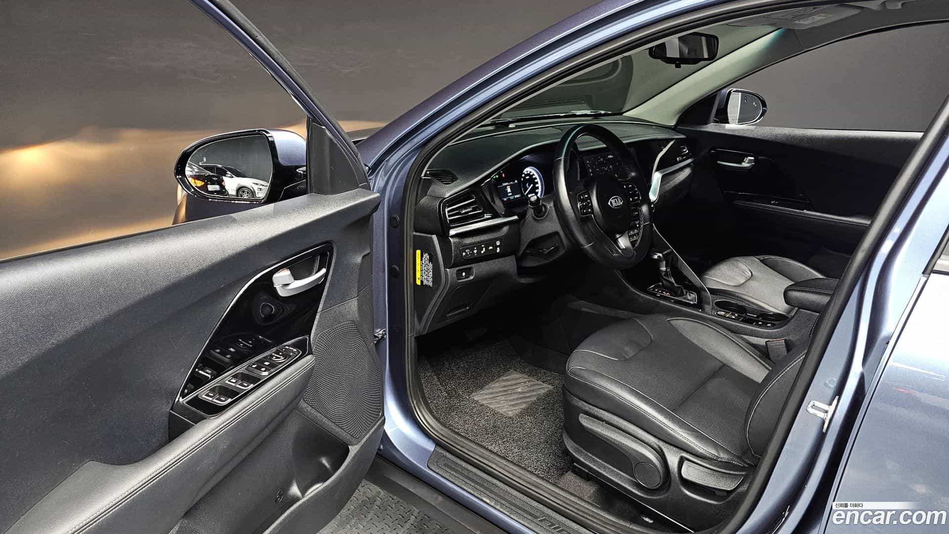 Niro Kia 2020.9-INNER-010