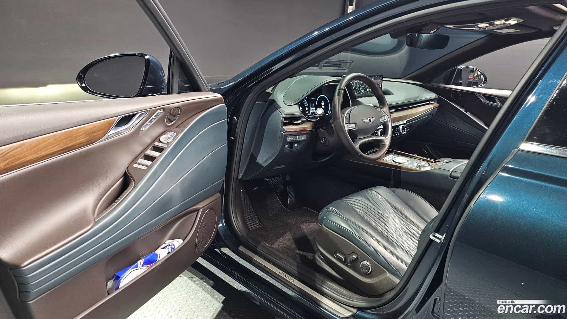 G80 Genesis 2022.2-INNER-010