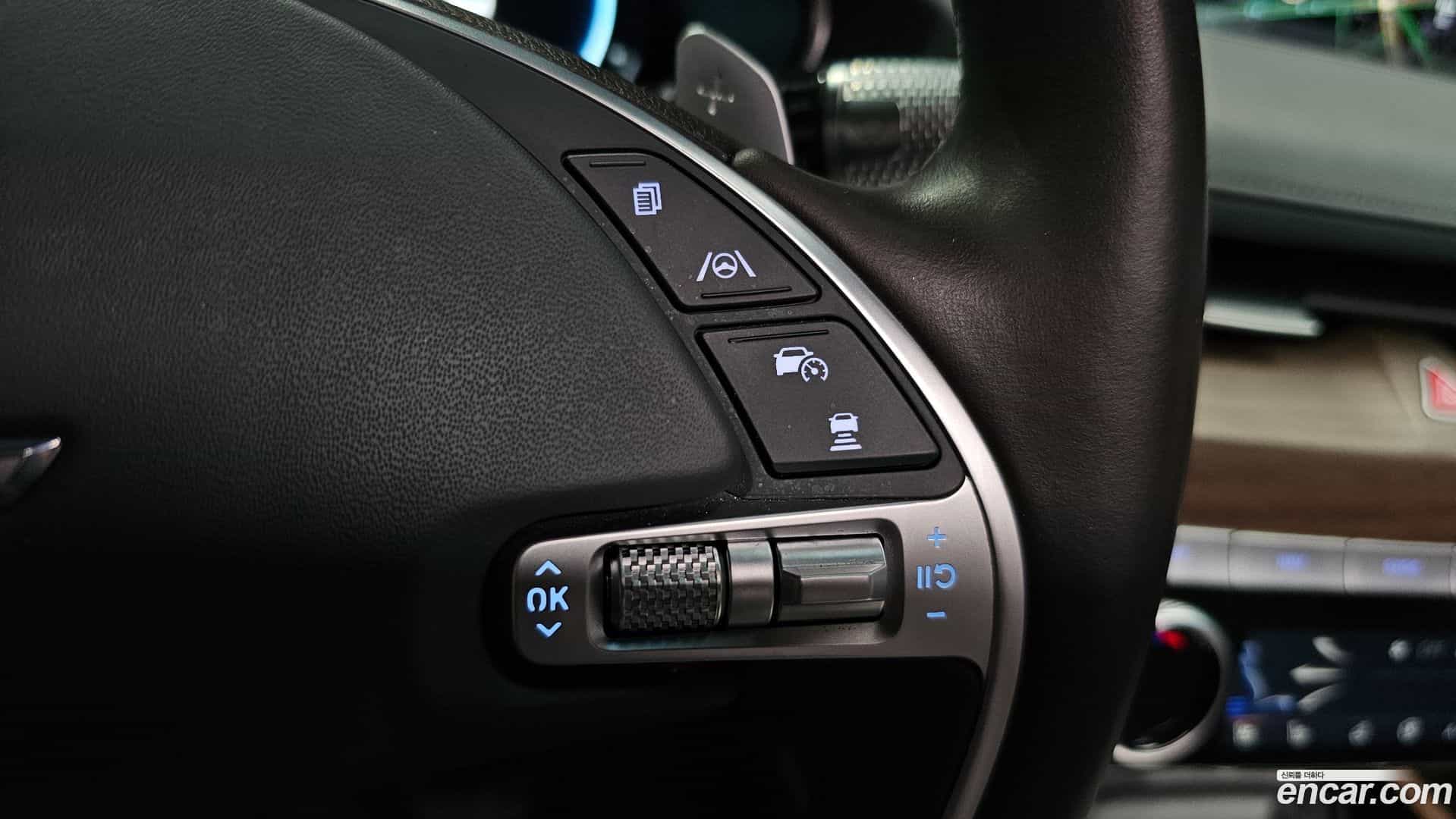 G80 Genesis 2022.2-INNER-036